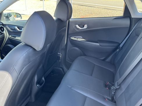 Certified 2023 Hyundai Kona Limited image 13