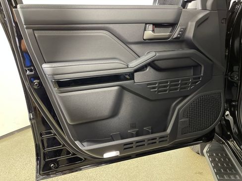 New 2026 Toyota 4Runner Limited AWD/4WD image 17