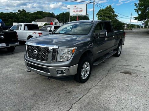 Used 2017 Nissan Titan SV AWD/4WD image 1