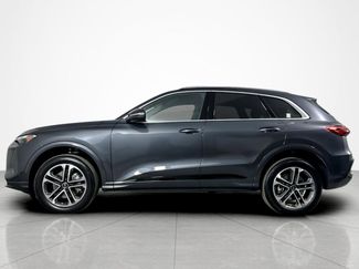 Used 2025 Audi Q5 Premium w/ Convenience Package video 2