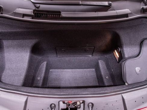 Used 2014 Lamborghini Gallardo LP 550-2 image 39