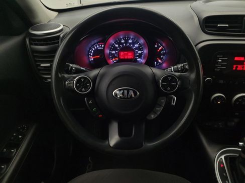 Used 2015 Kia Soul FWD image 22