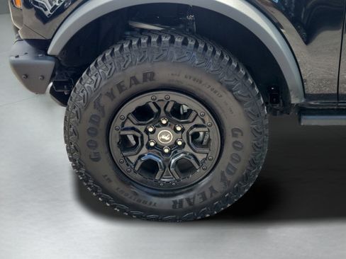 Used 2024 Ford Bronco Wildtrak AWD/4WD image 6