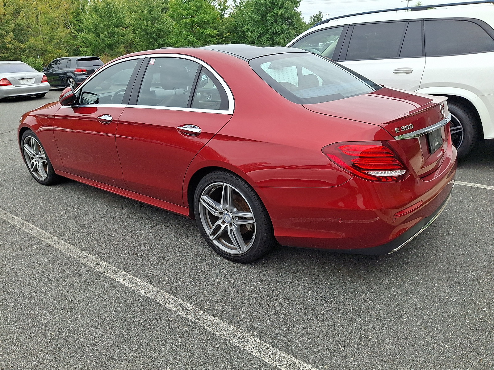 Certified 2017 Mercedes-Benz E 300 4MATIC image 5