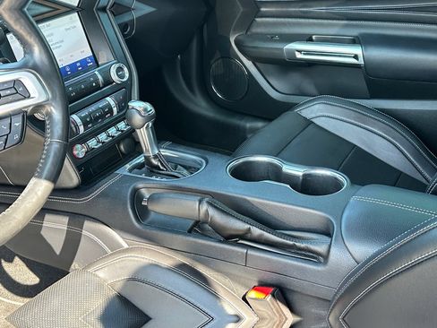 Used 2020 Ford Mustang GT Premium w/ GT Performance Package RWD image 18
