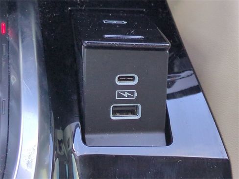 Used 2023 Acura MDX SH-AWD w/ Advance Package image 28