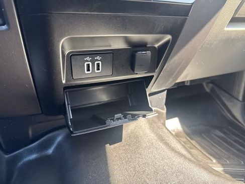 Used 2016 Ford F150 XLT w/ Equipment Group 302A Luxury image 27