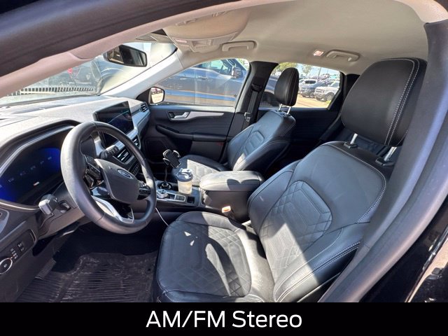 Used 2023 Ford Escape Platinum w/ Premium Technology Package AWD/4WD image 9