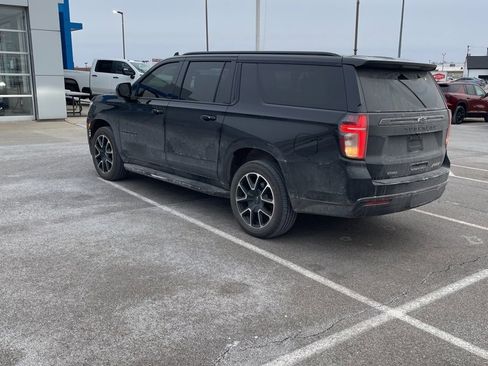 Used 2021 Chevrolet Suburban RST w/ Rear Media and Nav Package image 5