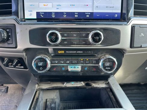 Used 2022 Ford F350 Lariat w/ Chrome Package image 8