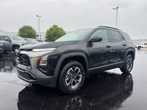 New 2026 Chevrolet Equinox ACTIV AWD/4WD image 2