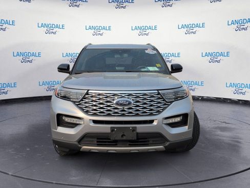 Used 2022 Ford Explorer Platinum w/ Equipment Group 601A image 12