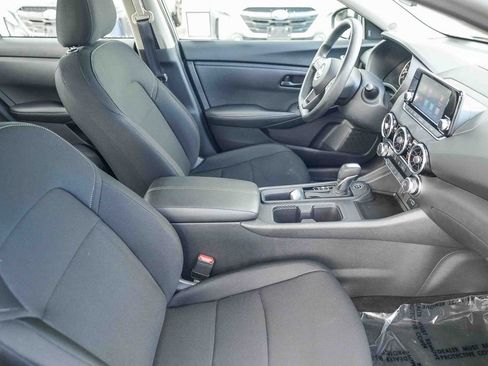 Used 2024 Nissan Sentra S image 18