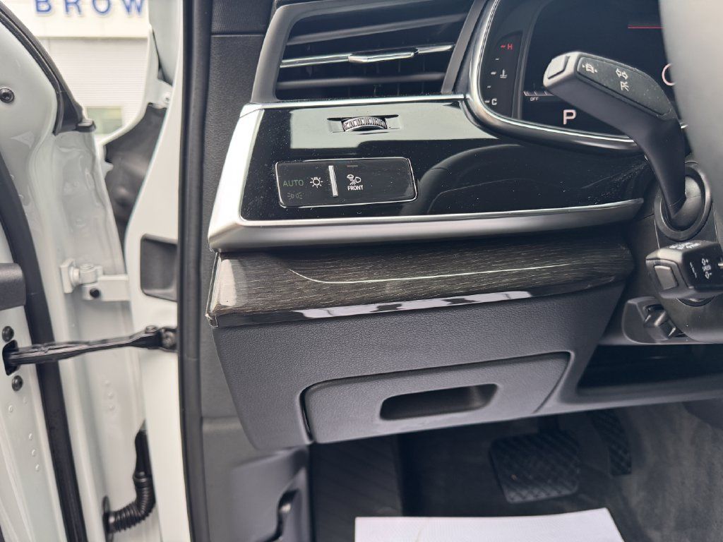 Used 2025 Audi Q7 3.0T Premium Plus AWD/4WD image 20