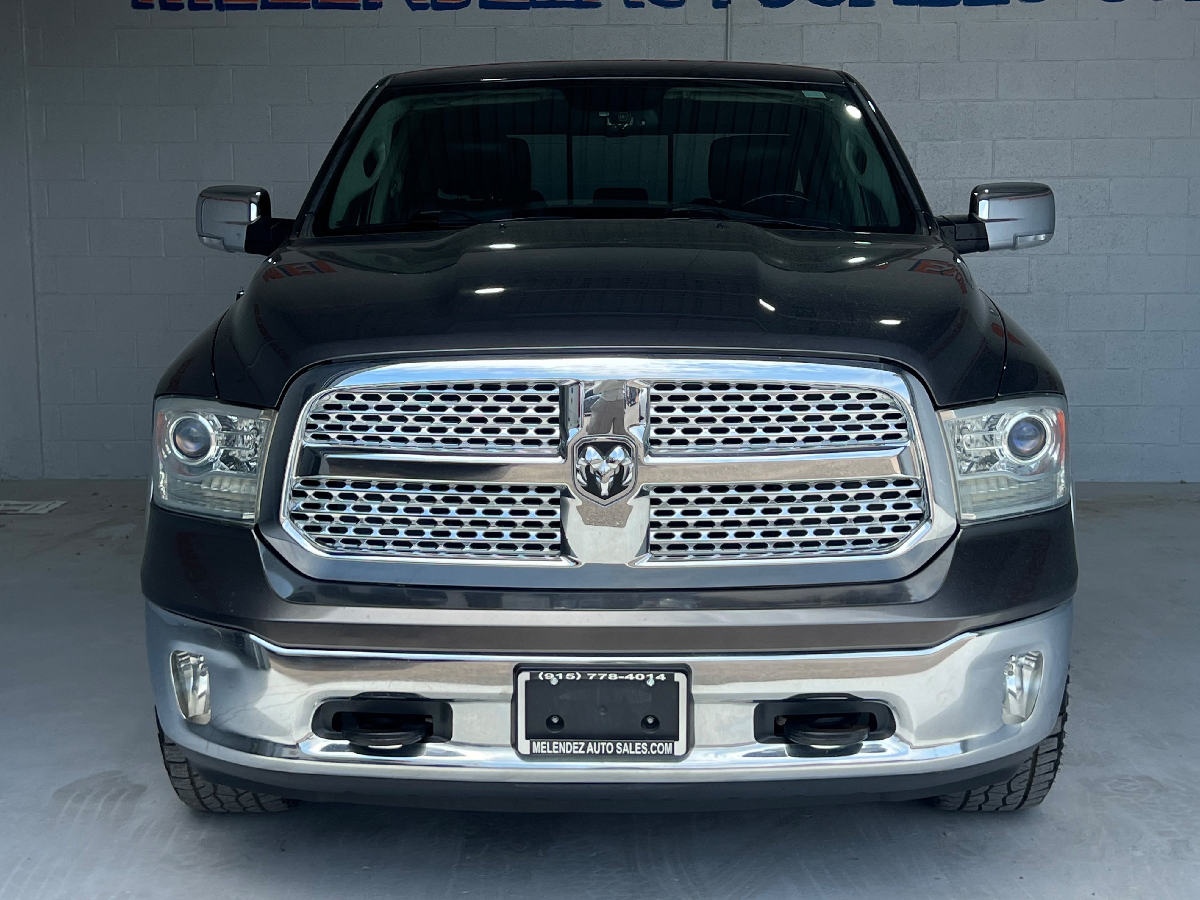 Used 2016 RAM 1500 Laramie w/ Convenience Group AWD/4WD image 9