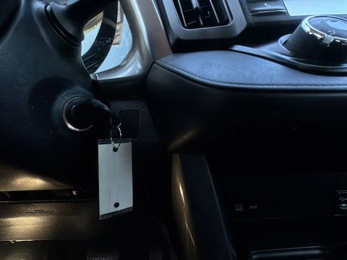 Used 2018 Toyota RAV4 LE w/ All Weather Liner Package image 20