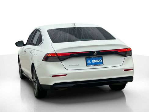 Used 2023 Honda Accord EX image 7