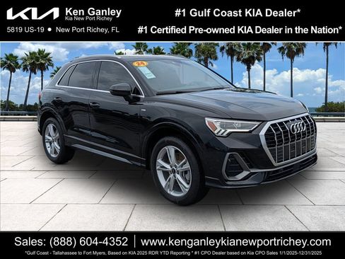 Used 2024 Audi Q3 2.0T Premium w/ Convenience Package AWD/4WD image 1