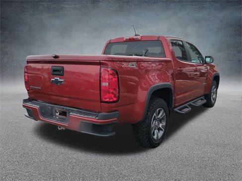 Used 2015 Chevrolet Colorado Z71 w/ Trail Boss Edition image 9