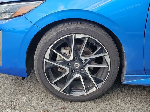 Used 2024 Nissan Sentra SR w/ SR Premium Package FWD image 8