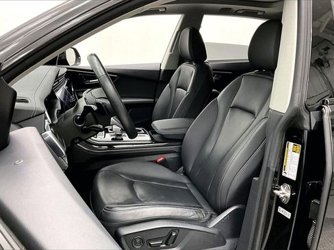 Used 2023 Audi Q8 Premium Plus w/ Premium Plus Package image 26