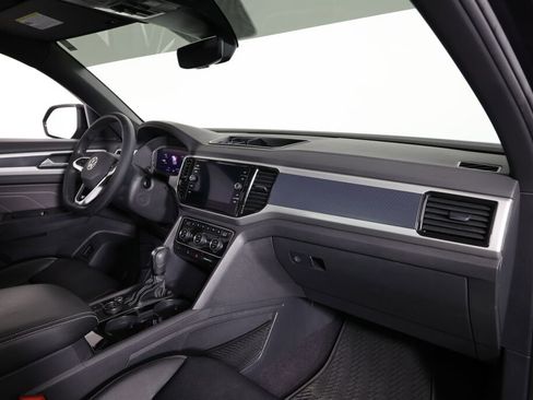 Used 2021 Volkswagen Atlas Cross Sport SEL R-Line w/ Cross Sport MDO Package image 23