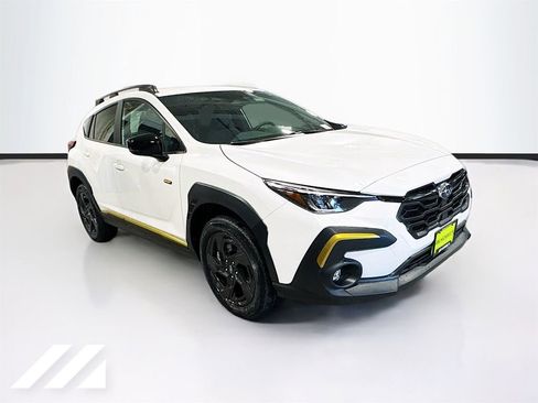 Used 2026 Subaru Crosstrek 2.5i Sport AWD/4WD image 3