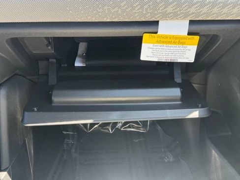 New 2026 MINI Cooper 4-Door Hardtop FWD image 25