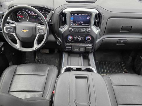 Used 2022 Chevrolet Silverado 1500 LTZ w/ LTZ Premium Package AWD/4WD image 18
