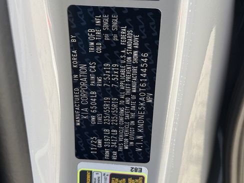 New 2026 Kia Carnival SX Prestige image 32