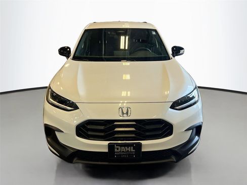 New 2026 Honda HR-V Sport image 3