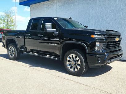 Used 2024 Chevrolet Silverado 2500 Custom w/ Custom Value Package