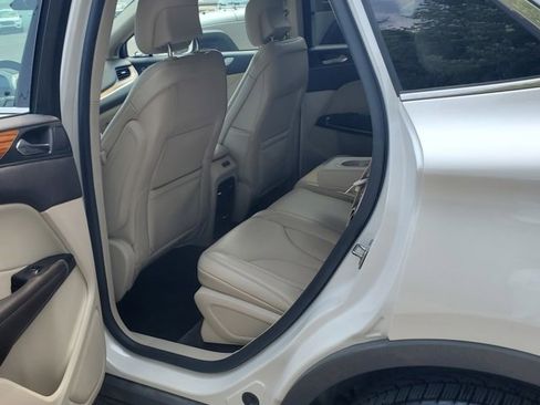 Used 2017 Lincoln MKC Select w/ Select Plus Package image 34