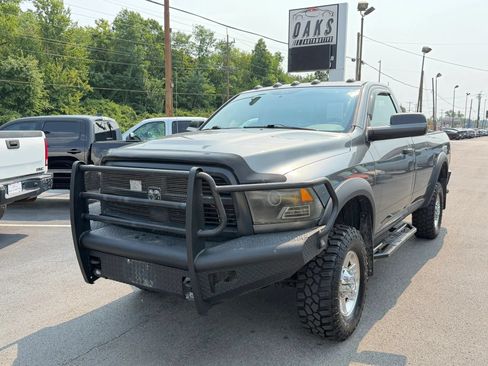 Used 2012 RAM 2500 ST w/ Popular Equipment Group AWD/4WD image 2