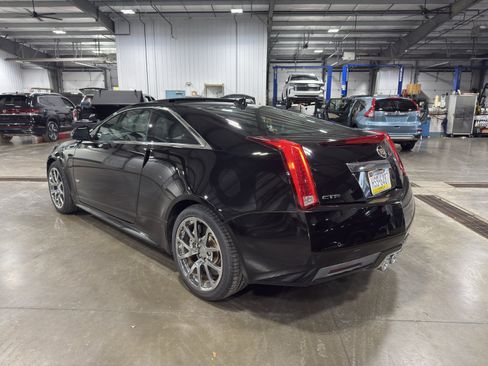 Used 2011 Cadillac CTS V w/ Wood Trim Package image 4