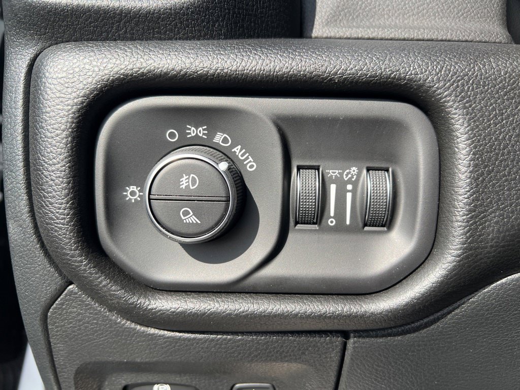 Used 2026 RAM 1500 Big Horn AWD/4WD image 28