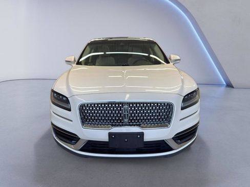 Used 2019 Lincoln Nautilus Reserve image 2