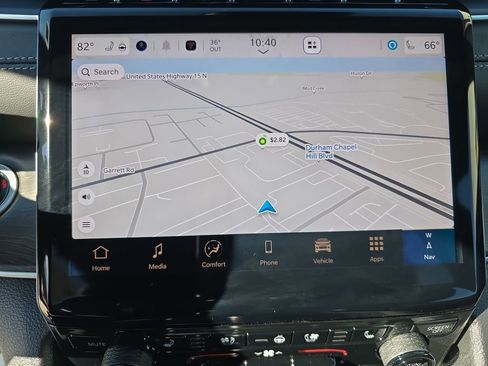 New 2025 Jeep Grand Cherokee L Limited w/ Luxury Tech Group II image 24