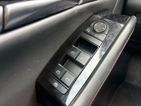 Used 2025 MAZDA CX-30 Carbon AWD/4WD image 25