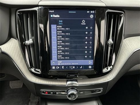 Certified 2025 Volvo XC60 B5 Plus image 16