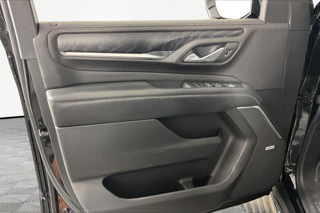Certified 2022 GMC Yukon XL Denali w/ Denali Reserve Package AWD/4WD image 16