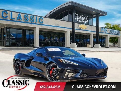 Used 2022 Chevrolet Corvette Stingray Preferred Conv w/ 2LT image 1