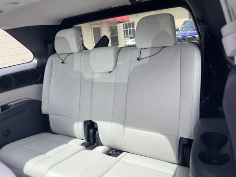 Used 2026 Hyundai Palisade Calligraphy FWD image 14