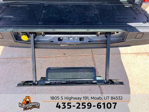Used 2022 Ford F150 Lariat w/ Max Trailer Tow Package AWD/4WD image 14