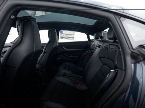 Certified 2026 Porsche Taycan AWD/4WD image 21
