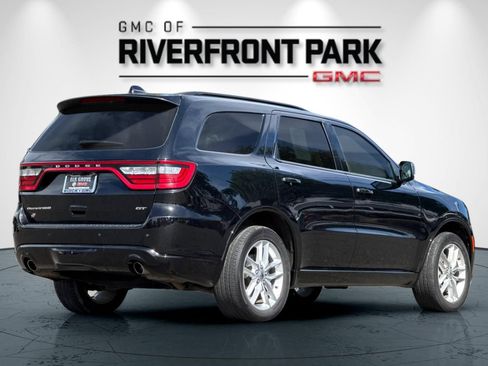 Used 2024 Dodge Durango GT AWD/4WD image 3