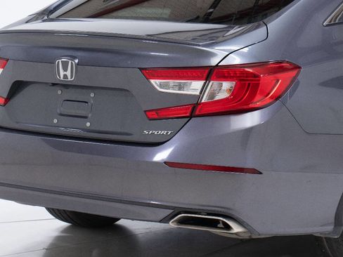 Used 2020 Honda Accord Sport image 11
