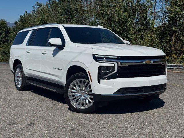 Used 2026 Chevrolet Suburban LS AWD/4WD image 34