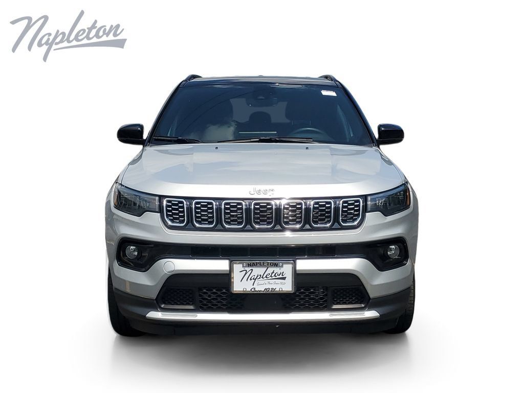 Used 2025 Jeep Compass Limited AWD/4WD image 9