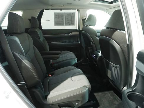 Used 2020 Hyundai Palisade SEL w/ Convenience Package AWD/4WD image 16